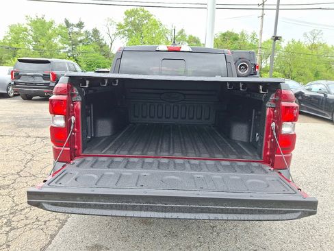 Used 2025 Ford Maverick Lariat w/ Black Appearance Package AWD/4WD image 29