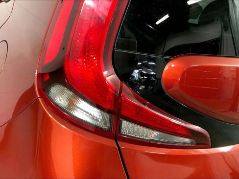 Certified 2022 Kia Soul LX image 27