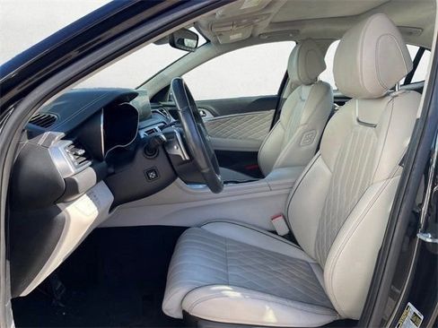 Used 2021 Genesis G70 2.0T w/ Prestige Package image 10