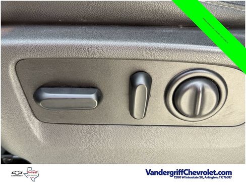 Used 2021 Chevrolet Silverado 1500 LT Trail Boss w/ Convenience Package II AWD/4WD image 26