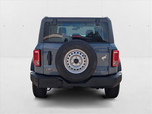 New 2025 Ford Bronco 4-Door image 8