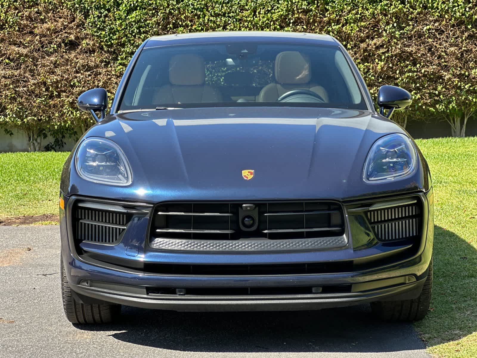 Used 2023 Porsche Macan S AWD/4WD image 11