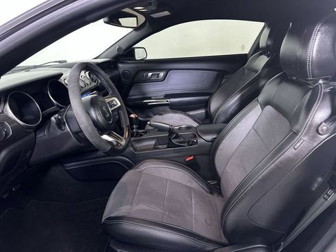 Used 2019 Ford Mustang Shelby GT350 w/ Technology Package image 20