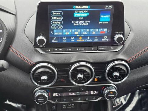 Used 2024 Nissan Sentra SR image 7