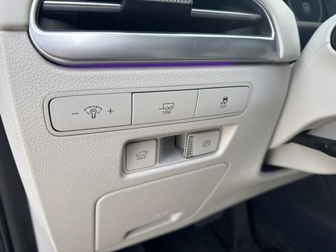 Used 2023 Hyundai Palisade Calligraphy image 13