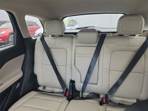 New 2026 Lincoln Corsair Reserve image 15