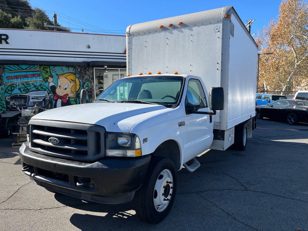 Used 2002 Ford F450 2WD Regular Cab Super Duty image 1