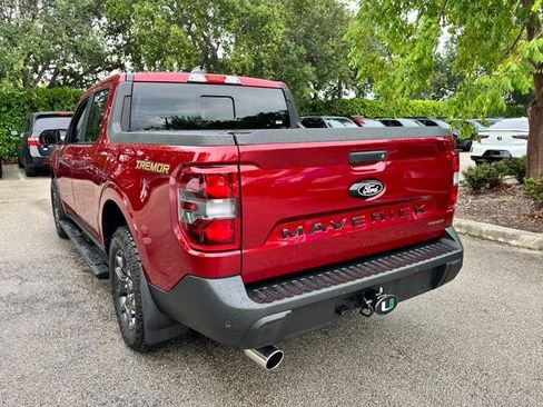 Used 2025 Ford Maverick Tremor AWD/4WD image 4