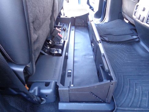 Used 2017 Ford F250 Lariat w/ Lariat Value Package image 79