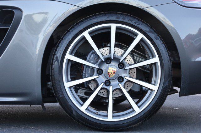Used 2017 Porsche 718 Boxster RWD image 56