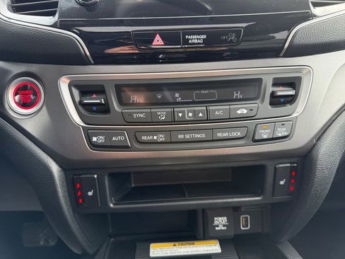 Used 2022 Honda Pilot Special Edition image 33