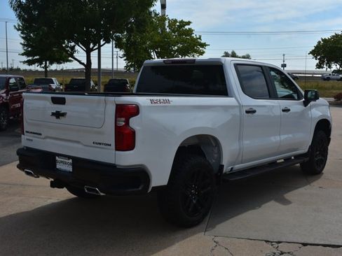 New 2026 Chevrolet Silverado 1500 Custom Trail Boss w/ LPO, Dark Essentials Package AWD/4WD image 5