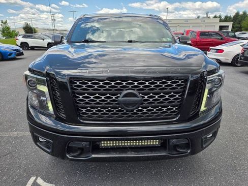 Used 2019 Nissan Titan SL w/ Midnight Edition AWD/4WD image 20