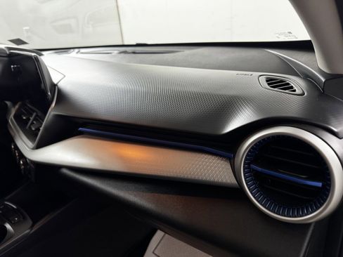 Used 2025 Chevrolet Trax LS image 58