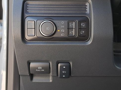 New 2026 Ford F350 Lariat w/ Black Appearance Package image 24