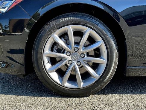 Used 2023 Acura TLX image 8