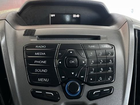 Used 2016 Ford Transit 150 XL image 28