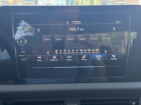 Used 2025 Volkswagen Jetta Sport FWD image 13