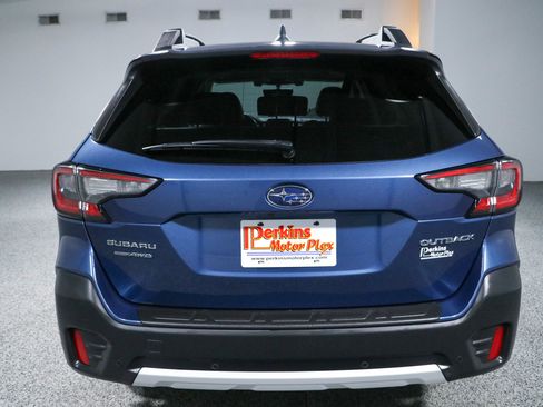 Used 2021 Subaru Outback Limited AWD/4WD image 8