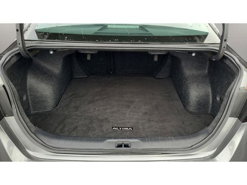 Used 2024 Nissan Altima 2.5 SV image 25