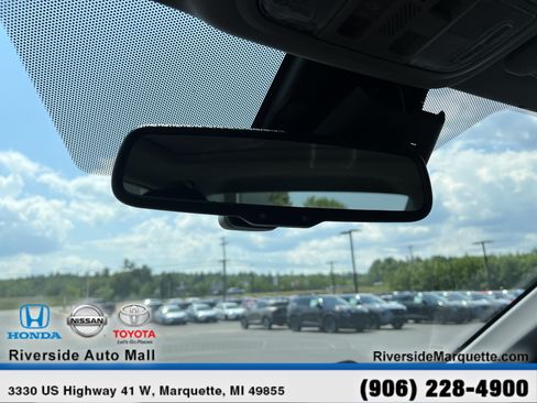 Used 2017 Honda Accord Touring image 19