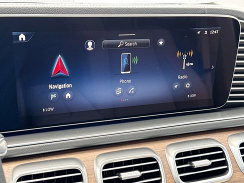 New 2026 Mercedes-Benz GLS 450 4MATIC image 29