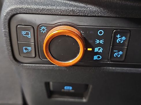 Used 2022 Ford Bronco Badlands image 24