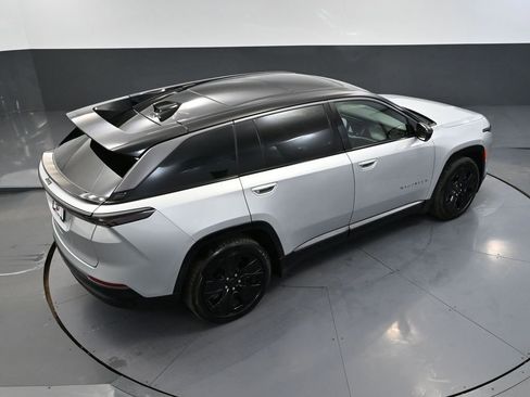 Used 2025 Jeep Wagoneer S Launch Edition image 62