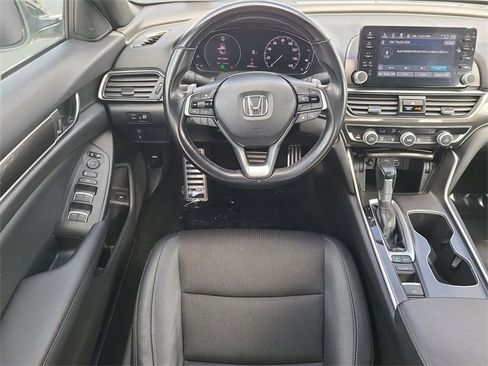 Used 2022 Honda Accord Sport image 17