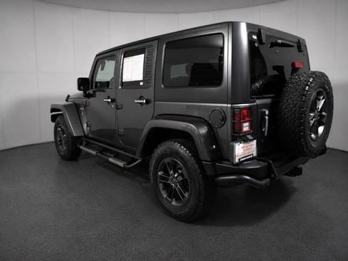 Used 2018 Jeep Wrangler Unlimited Sport AWD/4WD image 6