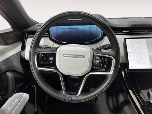 New 2026 Land Rover Range Rover Sport SE image 12