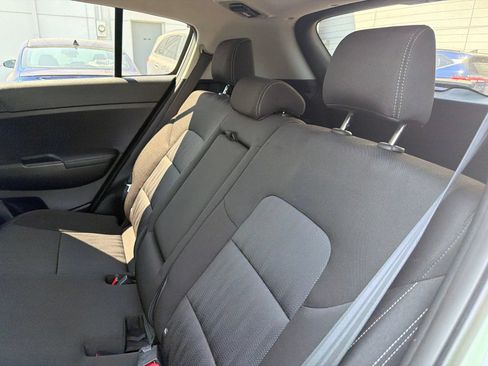 Used 2017 Kia Sportage LX AWD/4WD image 7