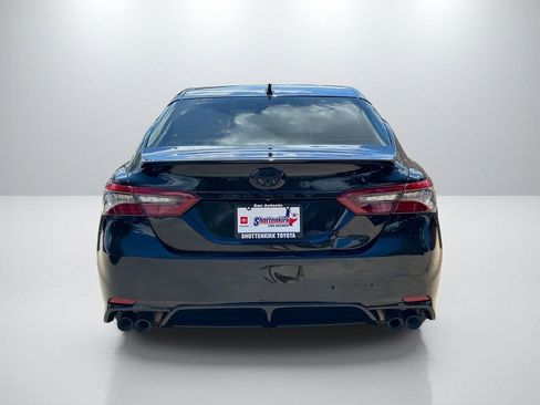Used 2021 Toyota Camry XSE FWD image 6