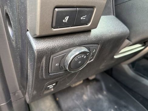 Used 2021 Ford Expedition Max XLT AWD/4WD image 21