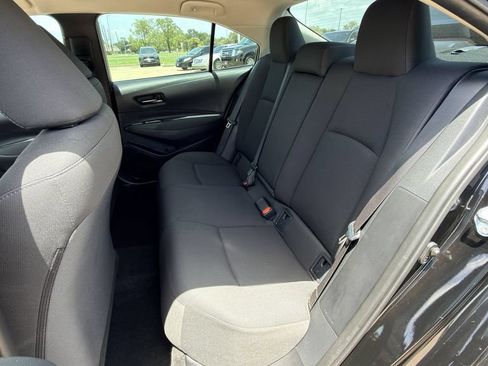 Used 2025 Toyota Corolla LE FWD image 25
