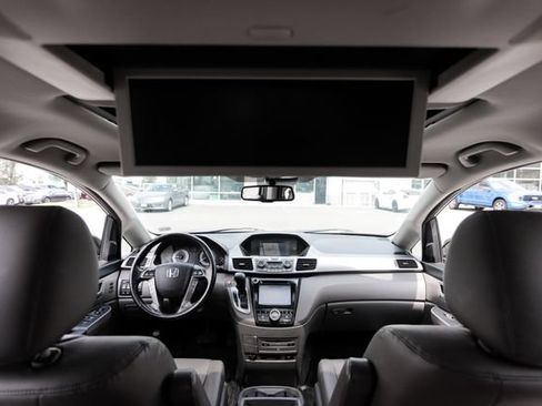 Used 2015 Honda Odyssey Touring Elite image 21
