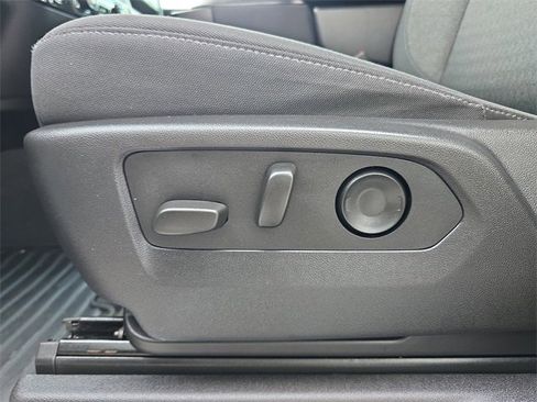 Certified 2024 Chevrolet Silverado 1500 LT image 19