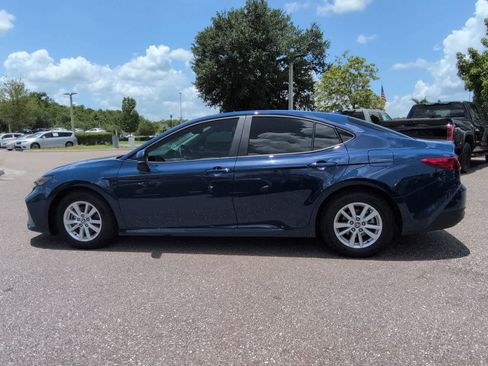 Used 2026 Toyota Camry LE w/ Convenience Package FWD image 3