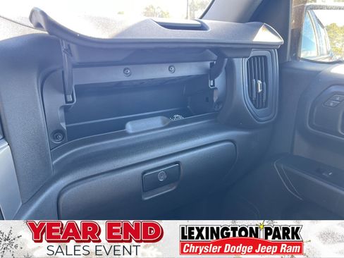 Used 2022 Chevrolet Silverado 1500 Custom w/ LPO, Blackout Package image 24