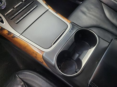 Used 2017 Lincoln MKX Reserve w/ Driver Assistance Package image 26