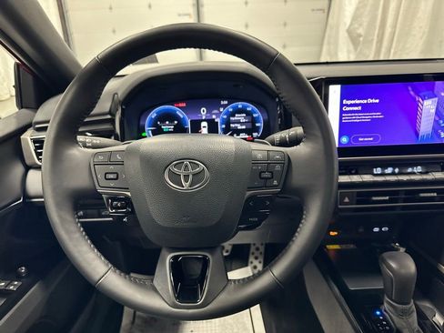 Used 2026 Toyota Camry XSE FWD image 18