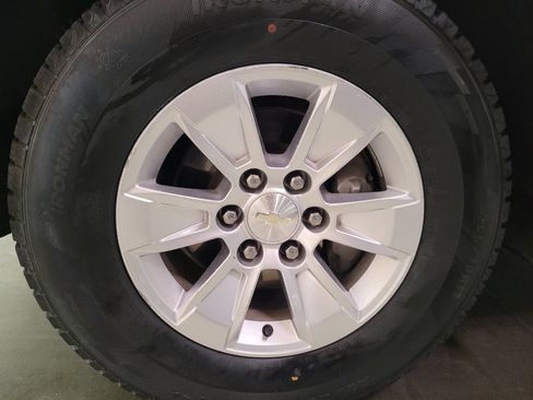 Used 2019 Chevrolet Silverado 1500 LT w/ All-Star Edition RWD image 31