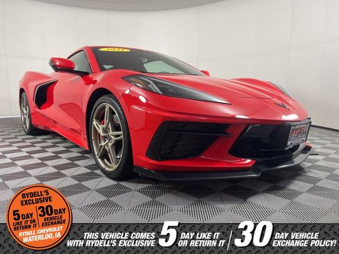 Used 2021 Chevrolet Corvette Stingray Preferred Cpe w/ Z51 Performance Package image 2