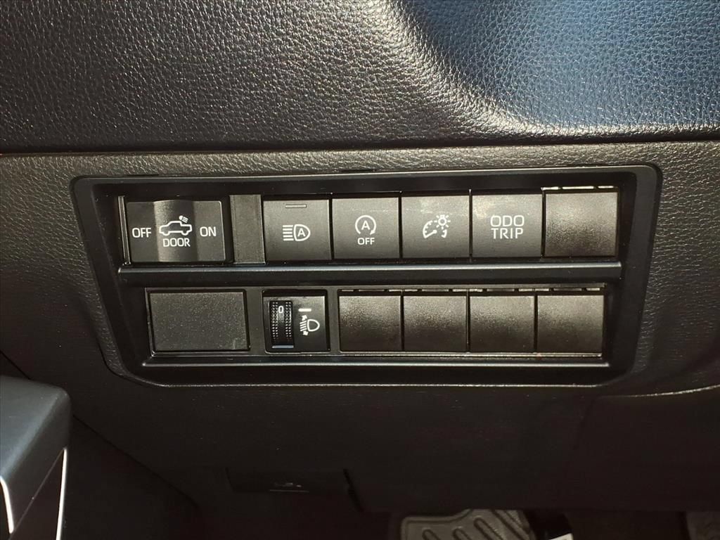 Used 2023 Toyota Tundra SR5 RWD image 18