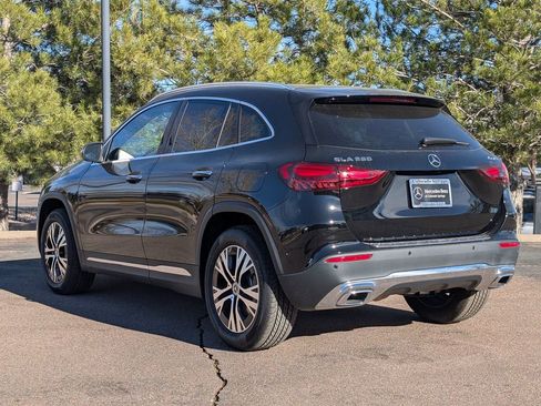 Used 2026 Mercedes-Benz GLA 250 4MATIC image 5
