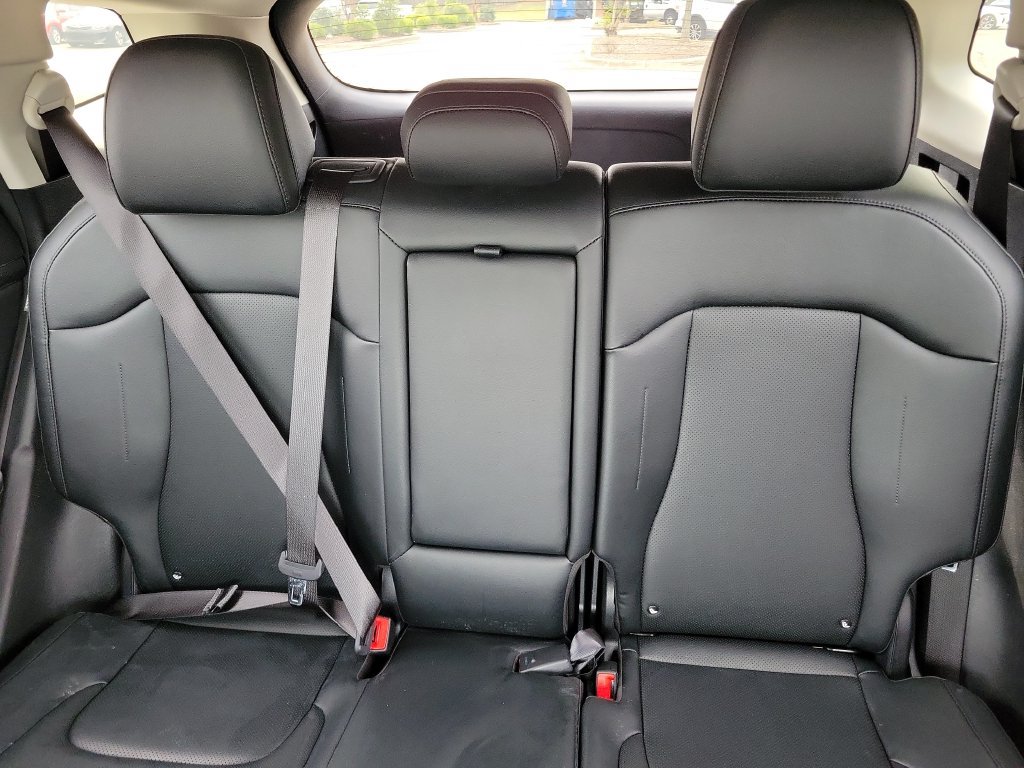 Used 2025 Kia Sportage EX w/ Premium Package FWD image 18