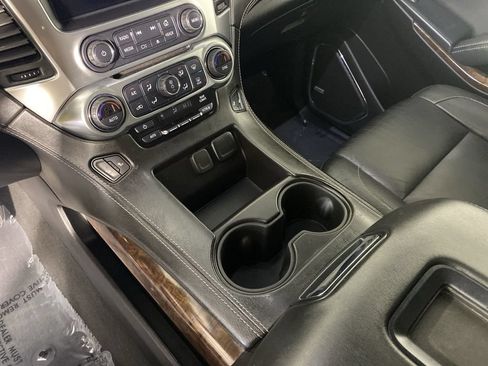 Used 2020 Chevrolet Tahoe LT AWD/4WD image 23