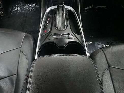 Used 2018 Chevrolet Volt Premier w/ Driver Confidence Package image 26