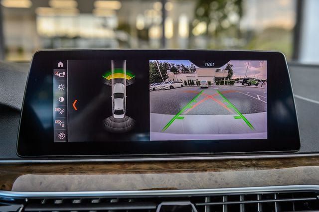 Used 2019 BMW 540i w/ M Sport Package RWD image 19