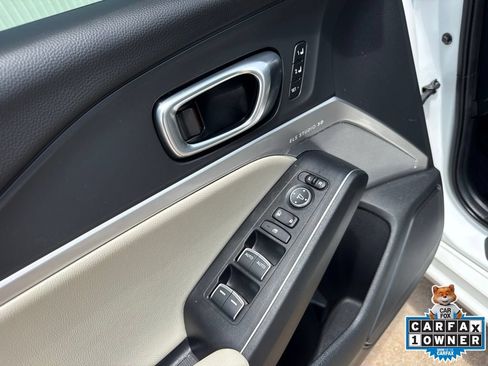 Certified 2024 Acura Integra A-Spec FWD image 11